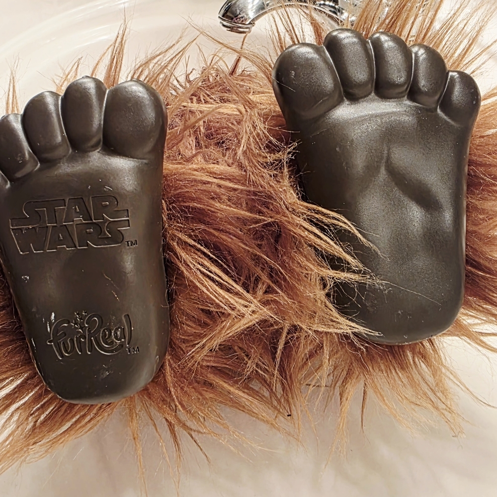 Star Wars Ultimate Co-Pilot Chewie 16” Interactive FurReal Chewbacca Plush Works - Picture 6 of 10